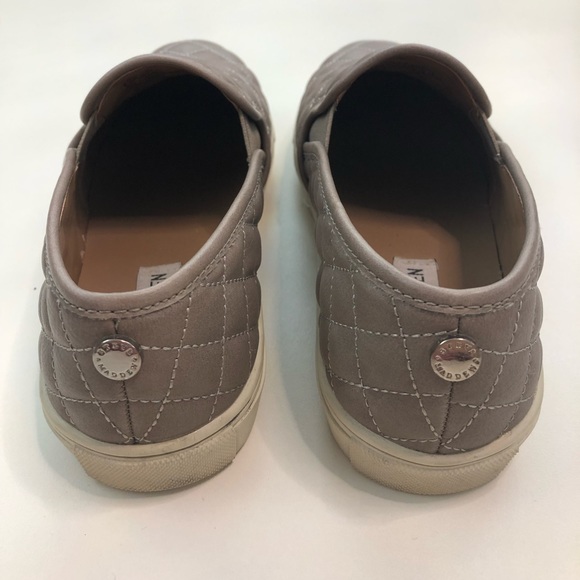 STEVE MADDEN Coulter-Q Quilted Tan Gray Loafer Size 8.5 EUC - Picture 3 of 6